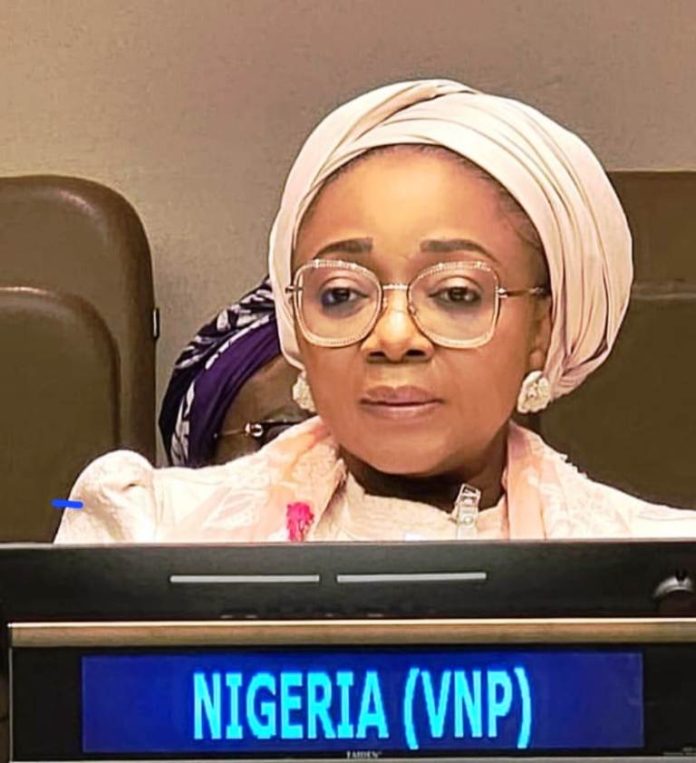 Honourable Minister of Women Affairs and Social Development Hajiya Imaan Ibrahim Suleiman l