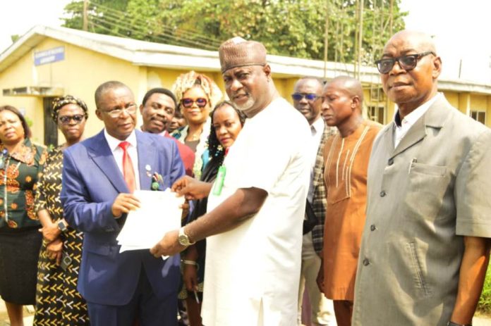 Ministry Of Regional Development Donates Laboratory And Engineering Equipment To Uniport