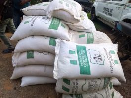 Sabotage: Nigeria Police Burst Saboteurs of the FG Palliative Programme, Recover Stolen 500 Bags of Maize in Oyo State