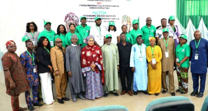 Environmental Reporting1 Federal Ministry Of Environment Partners Lincoln Publication To Train Journalists On Environmental Reporting