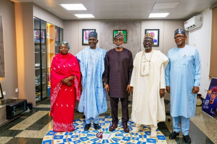FG, NCDC partner L–R: Executive-Director, Commercial and Industrialisation, North Central Development Commission (NCDC), Hajiya Ramatu Ibrahim; Managing Director, NCDC, Dr. Cyril Tsenyil; Minister of Solid Minerals Development, Mr. Dele Alake; Executive-Director, Finance, NCDC, Prof. Muhammed Bashar Nuhu; and Executive-Director, Corporate Services, NCDC, James Abel Uloko, during a courtesy visit to the Ministry of Solid Minerals Development in Abuja.