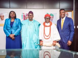 (L-R) Permanent Secretary FMOHSW, Daju Kachollom S. mni, Dr. Iziaq Adekunle Salako, Honourable Minister of State for Health and Social Welfare, His Royal Merjesty, Engineer Michael Ogheneove Orugbo, Okporua I, Ovie of Udu kingdom, and Dr. Ben Nwoye, Deputy National Chairman,APC South in a group Photograph during a courtesy visit to the office of the Honourable Minister of State, in Abuja