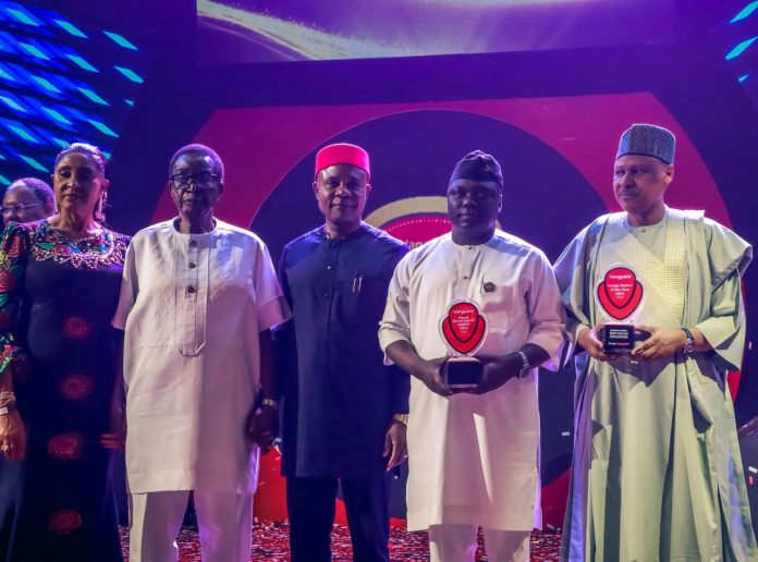 L-R: Chief Mrs Patricia Nwobodo, Chief Jim Nwobodo (former Governor of Enugu State), His Excellency Peter Mba, Executive Governor of Enugu State, His Excellency Agbu Kefas, Executive Governor of Taraba State, and Mohammed Idris, Honourable Minister of Information and National Orientation, at the 2026 Vanguard Media Awards held on Friday at the Eko Hotel & Suites, Victoria Island, Lagos. Pix Adnan Samaha