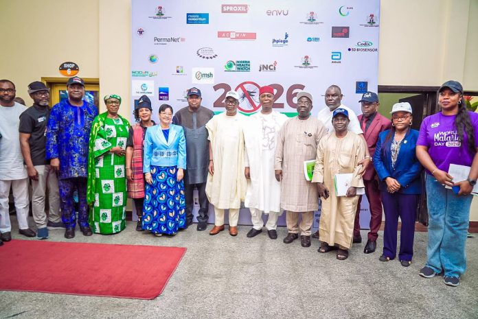 Center: Honourable Minister of State for Health and Social Welfare Dr Iziaq Adekunle Salako, flanked by his Left Senator Nnaji Nwokwo representing Delta North Senatorial District and 2nd is Dr Kamil Shoretire Permanent Secretary Designate representing Daju Kachollom S, PSH FMOHSW