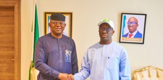 L-R: The Honourable Minister of Water Resources and Sanitation, Engr. Prof. Joseph Terlumun Utsev FNSE in a warm handshake with the Executive Governor of Edo State, Senator Monday Okpebolo, today at Government House Benin.