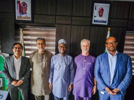 Middle: The honourable minister of Humanitarian Affairs and Poverty Reduction. Dr Bernard M. Doro, to his left is the leader of the delegation Mr Roberts Chase and other members of the delegation from the World Bank when they visited the minister.