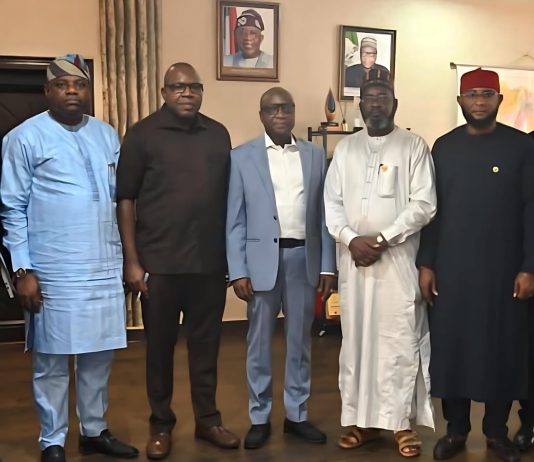 3rd L: RMAFC Chairman, Dr Mohammed Bello Shehu, OFR; 4th L: Executive Secretary, Joint Revenue Board, Mr Olusegun Adesokan; 1st L: Chairman Inland Revenue Monitoring Committee, Hon. Daniel Kolade Abimbola (FC Oyo State); 2nd R: Vice Chairman, Inland Revenue Monitoring Committee, Hon. Abubakar Wamakko (FC Oyo State); 1st R: Secretary to the Commission, Engr. Joseph Okechukwu Nwaeze during the Courtesy visit of the Joint Revenue Board to the Commission on 9th June, 2026.