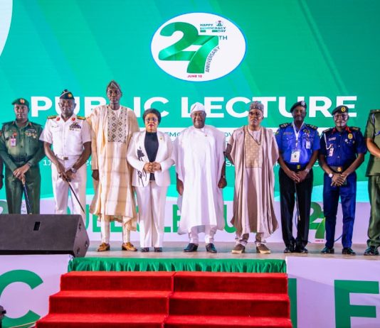 (M) Secretary to the Government of the Federation, Sen. George Akume, CON, (to his left) the Head of the Civil Service of the Federation, Mrs. Didi Esther Walson-Jack, OON, Director-General of the National Institute for Policy and Strategic Studies (NIPSS), Prof. Ayo Omotayo, in a group photograph with Service Chiefs during the 27th Democracy Anniversary Public Lecture at the State House Banquet Hall, Abuja.