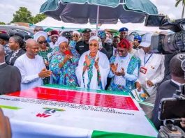 First Lady Oluremi Tinubu Commissions 10 Roads, Hands Over ICT Centre In Benue