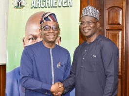 Left: Director-General, BPP, Dr. Adebowale A. Adedokun, FCIPS, and the Permanent Secretary, Common Service Office, OHCSF, Dr. Danjuma Usman Kalba during the Inaugural Meeting in Abuja