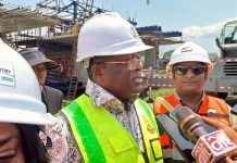 Umahi Warns Controllers of Works Over Ibadan–Ife–Ilesa Road Project, Demands Strict Adherence to Standards