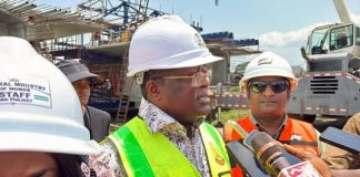 Umahi Warns Controllers of Works Over Ibadan–Ife–Ilesa Road Project, Demands Strict Adherence to Standards