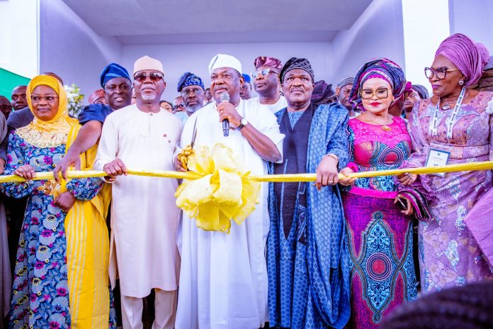 (Center) Representative of the President and Secretary to the Government of the Federation (SGF) Sen. George Akume CON commissioning the rebuilt Premier Hotel, Ibadan, Oyo State.