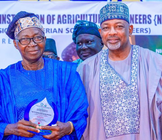The Minister of Agriculture and Food Security, Sen Abubakar Kyari and Prof Gabriel Makanjuola during the Lecture/ award ceremony in OAU, Ile-Ife in Osun State.