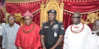 CP Yemi Oyeniyi psc acipm mnips In A Group Photograph With The Oghara Monarch Noble Oyibo Eshemitan JP, FCA Orefe 111, The Ovie Of Oghara During The Visit