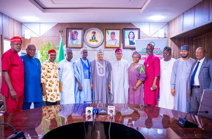 IMG-20260722-WA0075(1) (R–L) Assistant Legal Adviser, Rt. Hon. David Iorhemba; Financial Secretary, Rt. Hon. Nasiru Mu'azu; Rt. Hon. John Audu; Deputy National Chairman, Forum of All Progressives Congress (APC) Former Presiding Officers of State Houses of Assembly (FOPSHA), Rt. Hon. Victor S. Edoro; Rt. Hon. Olubunmi Adelugba; Chairman, Forum of All Progressives Congress (APC) Former Presiding Officers of State Houses of Assembly (FOPSHA), Rt. Hon. Senator Wasiu Esinlokun; Honourable Minister of Information and National Orientation, Mohammed Idris, fnipr; Secretary, APC-FOPSHA, Prof. Matoh D. Dogara; Deputy Chairman, APC-FOPSHA, Rt. Hon. Ahmed Marafa; Treasurer, APC-FOPSHA, Rt. Hon. Odefa O. Odefa; Rt. Hon. Surveyor Jonas Okeke, fnis; and Rt. Hon. Bamidele David Oleyelogun, during a courtesy visit by the Forum of All Progressives Congress (APC) Former Presiding Officers of State Houses of Assembly (FOPSHA) to the Honourable Minister on July 21, 2026, in Abuja. Photo: Khalid Ahmed/FMINO.