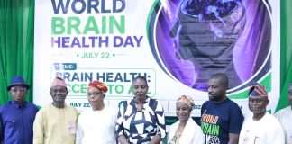PHOTO-NEWS: ( L-R) Dr. Charles Nzelu, Director, Public Health FMOHSW, 3rd is Professor Oye Gureje, Chairman, National Mental Health Technical Working Group, 4th is the Permanent Secretary FMOHSW, Daju Kachollom S. mni, 5th is Professor A'ishatu Yusha'u Armaya'u, Medical Director, Neoroupsychatrict Hospital, Kaduna, 6th isDr. Tunde Masseyferguson Ojo, National Coordinator, National Mental Health Programme, and Dr. Baba ISSA at the First Nigeria Commemoration of the World Brain Day held in Abuja.