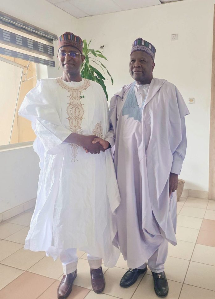 IMG-20260731-WA0002 Governor Inuwa Yahaya Moves to Deepen Federal Partnership on Livestock Development, Meets Minister Mukhtar Maiha