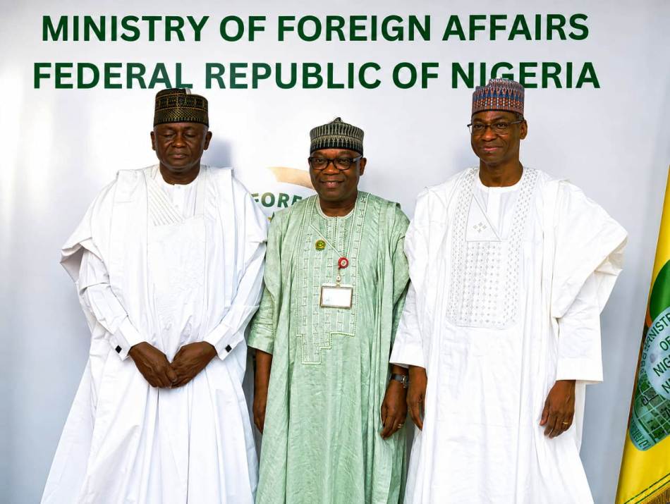 HON. MINISTER OF STATE FOR FOREIGN AFFAIRS, AMB. SOLA ENIKANOLAIYE (M), WITH DG, NTAC, RT. HON. YUSUF BUBA YAKUB (R), AND PERM. SEC., DR. DUNOMA UMAR AHMED (L), IN A GROUP PHOTO DURING THE NTAC VISIT, 30 JULY 2026.