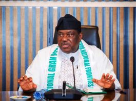 Secretary to the Government of the Federation and Grand Patron of Tinubu National Frontiers (TNF), Sen. George Akume CON, addressing the delegation of the TNF during the courtesy visit to his office.
