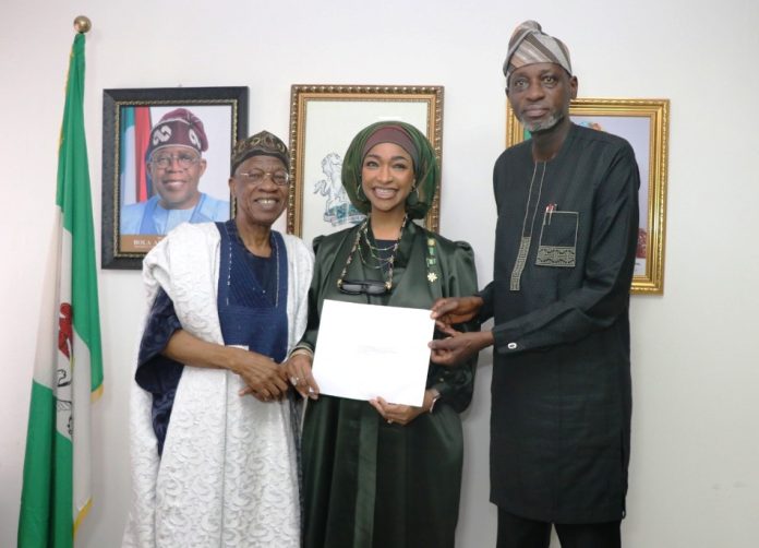 Summit and Exhibition of the Orange Economy. The Honourable Minister of Art, Culture, Tourism and Creative Economy (FMACTCE) Barr. Hannatu Musa Musawa flanked by the DG NIPSS, Professor Ayo Omotayo, and Alh. Lai Mohammed, former Minister of Information and Culture today in her office during the visit to chart the way forward for the Summit and Exhibition of the Orange Economy.