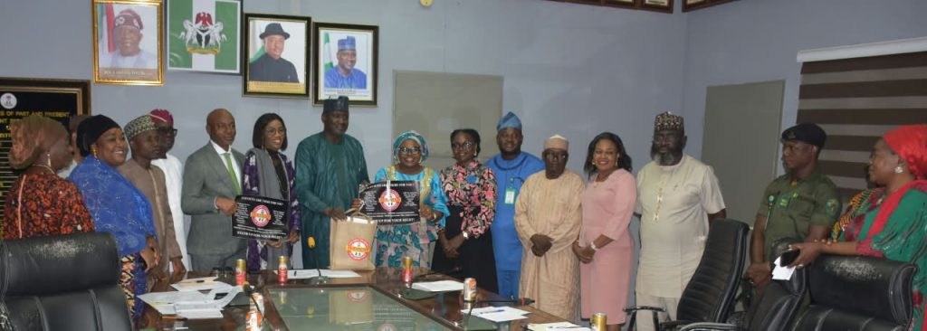 R-L, The Ag. National Coordinator/CEO of the SERVICOM Office, Mrs. Helen Lawal (8th) and the Permanent Secretary, Federal Ministry of Aviation and Aerospace Development, Mr. Mahmud Adam Kambari FCNA, FICA (9th), in a group photograph with Directors, SERVICOM management and members of the Ministerial SERVICOM Unit (MSU) during the courtesy visit to the Ministry’s Headquarters in Abuja on 3rd September, 2026.