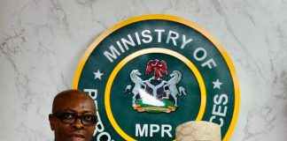 L-R: The  Chairman of the  Investment Monitoring Committee and Federal Commissioner representing Anambra State in RMAFC, Dr. Ekene Enefe and Honourable Minister of State for Petroleum Resources (Gas), Rt. Hon. Obongemem Ekperikpe Ekpo; during the courtesy visit to the Ministry of Petroleum Resources.