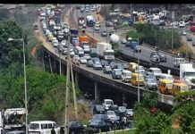 Kara Bridge Repairs: Lagos Commuters Trapped in Traffic Nightmare as Gridlock Spreads Across Lagos Kara Bridge Repairs: Lagos Commuters Trapped in Traffic Nightmare as Gridlock Spreads Across Lagos