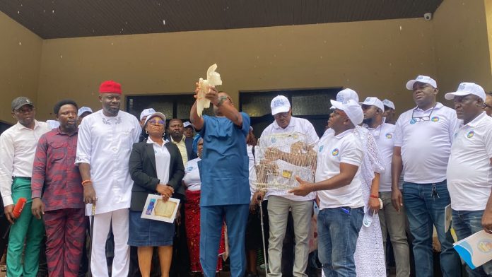 Chief of Staff Government House Hon Johnson Erijo Who Represented Delta State Governor His Excellency Rt Hon. Sheriff Oborevwori , Releasing Pigeons As Symbol Of Peace To Mark The Event