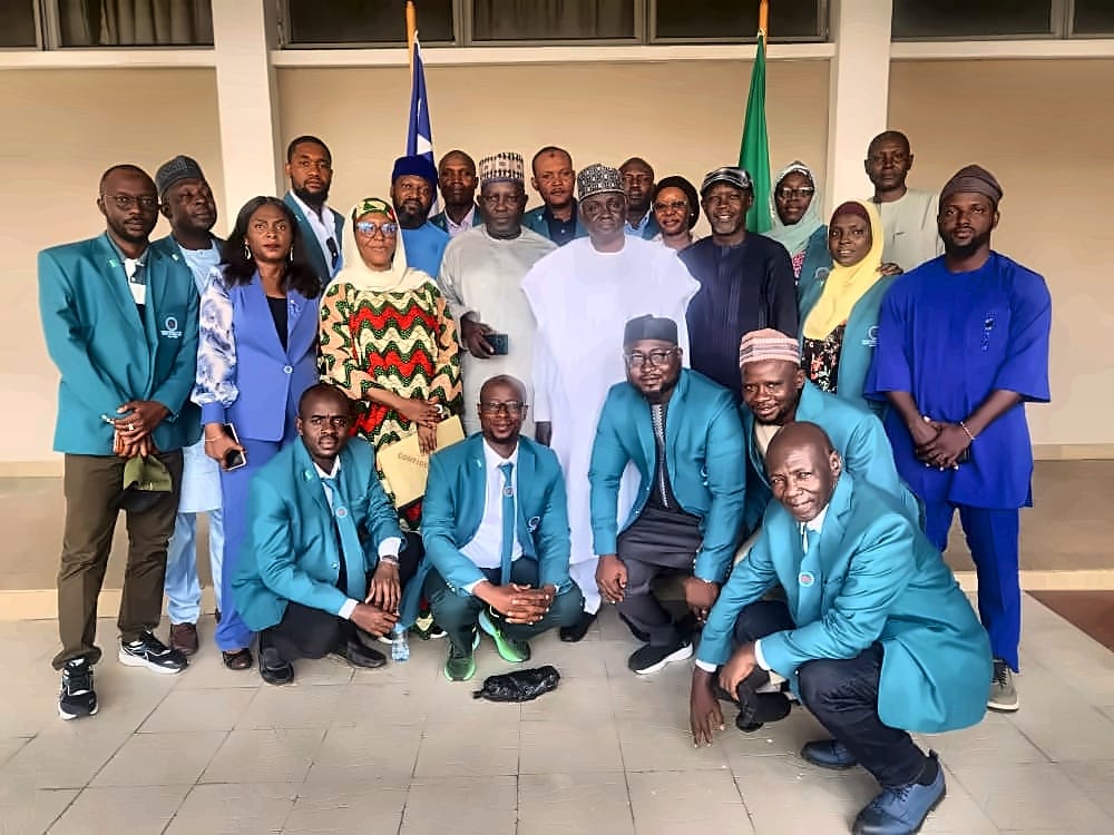 DG/CEO, Rt. Hon. Yusuf Buba Yakub is flanked by some volunteers currently serving in Liberia, members of his entourage and some Officers of the Nigerian Embassy in Liberia.