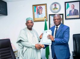 L-R: Ag. Permanent Secretary, Finance, Mohammed Sanusi Danjuma, and former Permanent Secretary, Finance, Raymond Omachi.