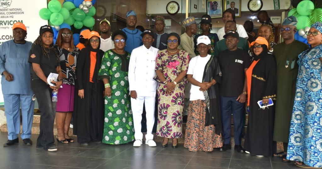 R – L, Representative of the INEC Chairman and Chairman Health and Welfare Committee, Prof. Rhoda Gumus (5th) and the Ag. National Coordinator/CEO of the SERVICOM Office, Mrs. Helen Lawal (6th) in a group photograph with INEC Commissioners, Directors, SERVICOM Team and members of staff of the Independent National Electoral Commission (INEC) during the celebration of the 2026 International Customer Service Week on 9th October, 2026 in Abuja.