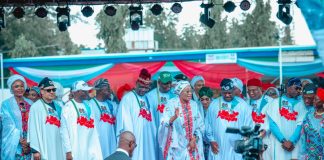 *NORTH CENTRAL GRASSROOTS MOBILISATION NETWORK MEGA RALLY FOR TINUBU–SHETTIMA 2027* The Honourable Minister of Information and National Orientation, Mohammed Idris, fnipr, joined the First Lady of the Federal Republic of Nigeria, Senator Oluremi Tinubu, CON; Governor of Nasarawa State, Engr. Abdullahi A. Sule; Governor of Imo State, Senator Hope Uzodimma; Deputy Governor of Kogi State, His Excellency Comrade Salifu Joel Oyibo; Governor of Plateau State, His Excellency Barr. Caleb Manasseh Mutfwang; the Secretary to the Government of the Federation, Senator George Akume, CON; APC National Chairman, Prof. Nentawe Yilwatda; and other dignitaries at the North Central Grassroots Mobilisation Network Mega Rally in support of President Bola Ahmed Tinubu and Vice President Kashim Shettima ahead of the 2027 general elections, on October 10, 2026, in Lafia, Nasarawa State. Photo: Khalid Ahmed/FMINO.