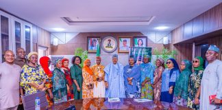 *COURTESY VISIT BY WOMEN OF INFLUENCE FOR TINUBU 2027* The Honourable Minister of Information and National Orientation, Mohammed Idris, fnipr, in a group photograph with the National Convener of Women of Influence for Tinubu 2027, Hauwa Farouk Ibrahim; Special Assistant on Administration to the Honourable Minister, Sunday Baba; Director of the Public Relations and Protocol Department (PRPD), Dr. Suleiman Haruna; Head of Protocol to the Honourable Minister, Oghenekevwe Uchendu; Chief Protocol Officer to the Honourable Minister, Sampson Ikemitang; and other members of the women’s political support group, following a courtesy visit on October 21, 2026, in Abuja. Photo: Khalid Ahmed/FMINO.