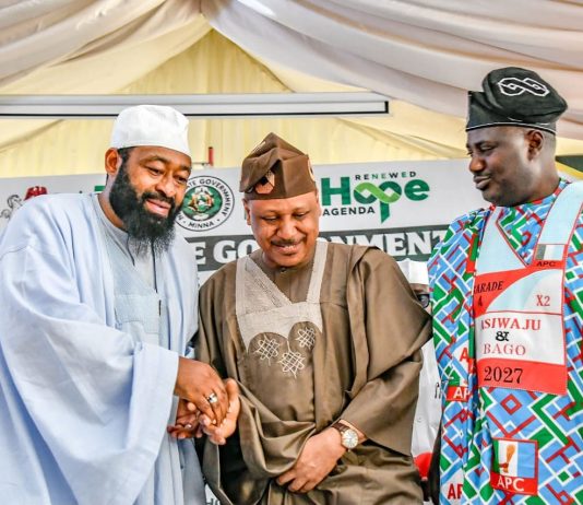 L-R: His Excellency Mohammed Umar Bago, Executive Governor of Niger State; Honourable Minister of Information, Mohammed Idris, and Minister of State Agriculture abd Food Security, Dr Aliyu Sabi Abdullahi, at the inauguration of the Niger State APC Gubernatorial Campaign Council, held on Monday at the Niger State Government House, Minna, Niger state