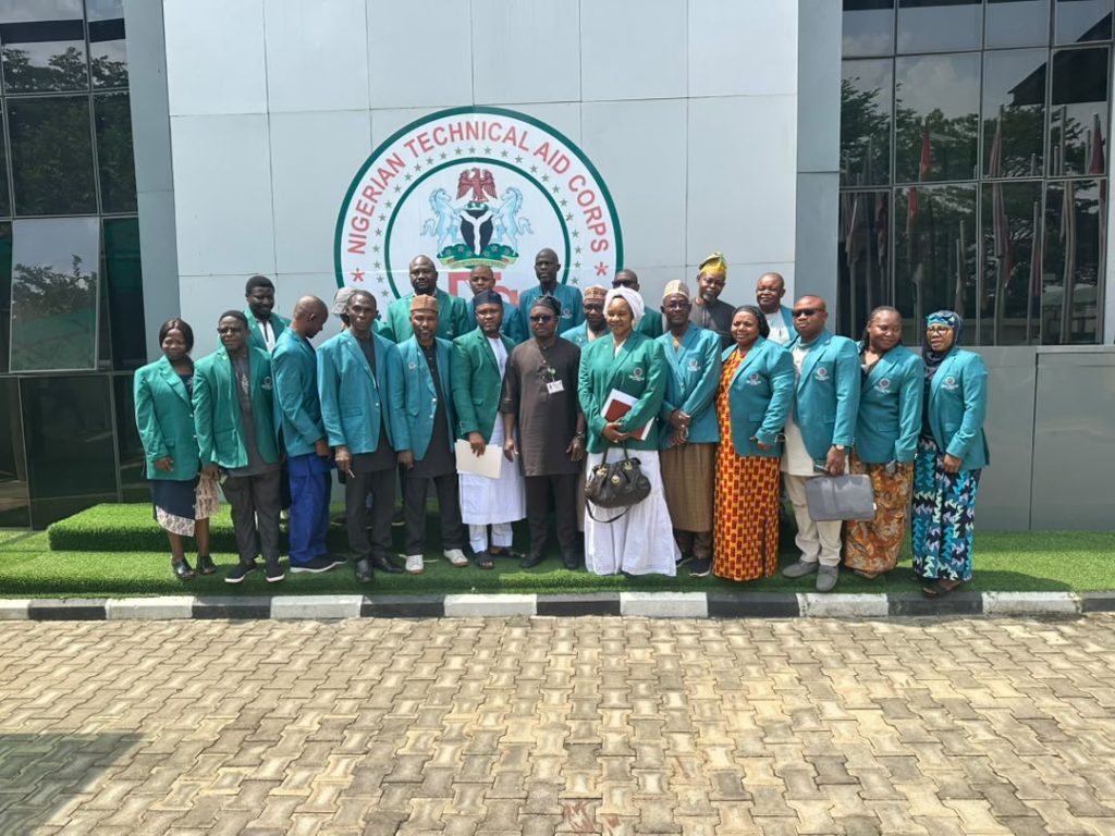THE REPRESENTATIVE OF THE DG/CEO (NTAC) RT. HON. YUSUF BUBA YAKUB, MR. HAKEEM FALUSI OLADAPO,AD 1 PROGRAMS,(Middle) WITH THE ELEVEN (11) VOLUNTEERS DEPLOYED TO RWANDA AND THE TEN (10) VOLUNTEERS RETURNING FROM RWANDA.
 *26th October, 2026*