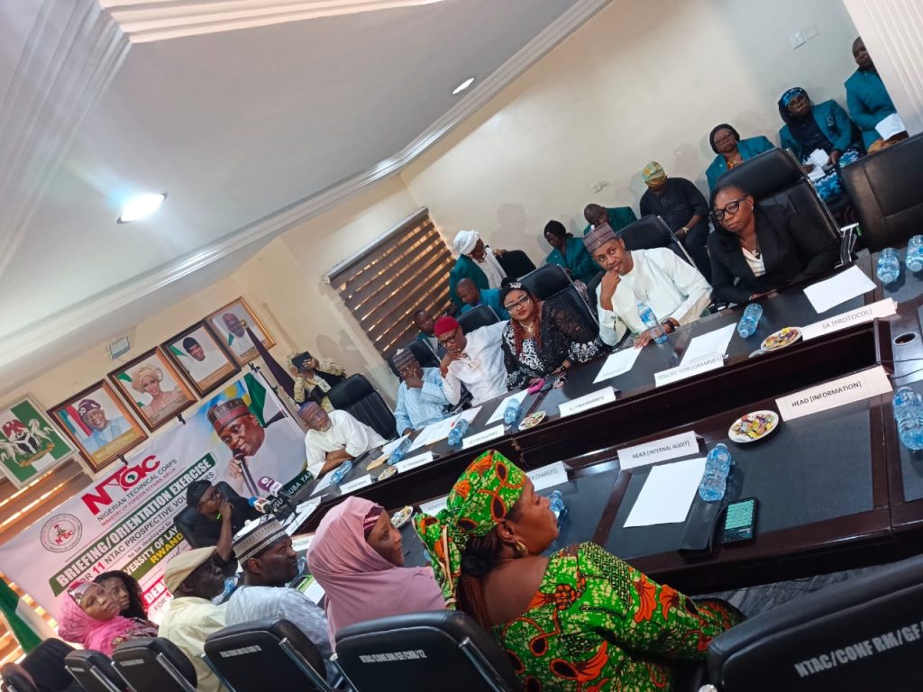 CROSS SECTION OF PARTICIPANTS AT THE EVENT.